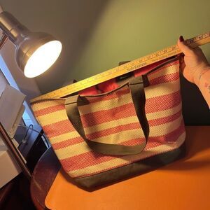 Thirty-One Beach Bag Like NEW Pink Red
